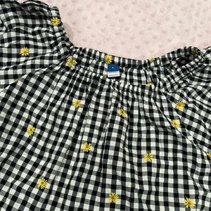 Old Navy Black check floral embroidered puff sleeve top